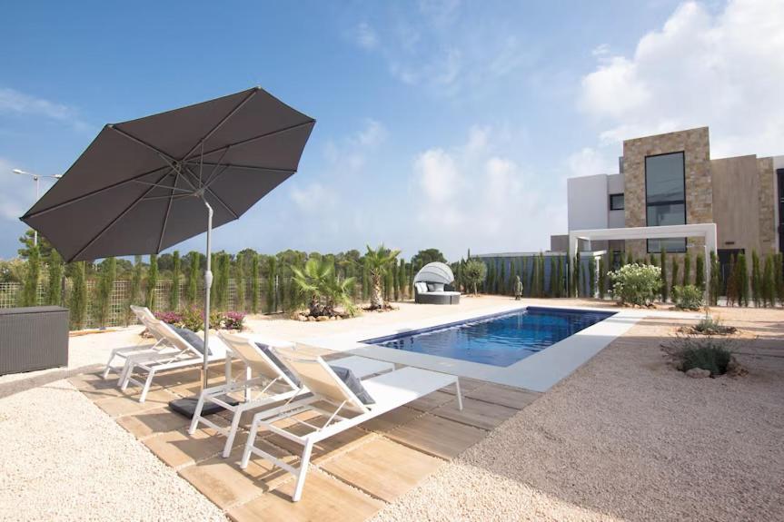Strandnahe Design Mit Pool 2 Schlafzimmer 180 Qm Cala Murada (Mallorca)