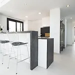 Strandnahe Design Villa Mit Pool 2 Schlafzimmer 180 Qm